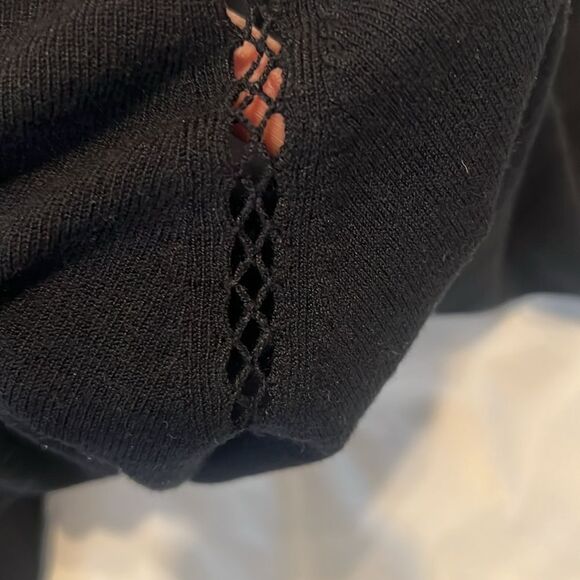 BCBGMaxAzria szM stretchy sweater dress with cutout detail on both shoulders EUC - Picture 10 of 13